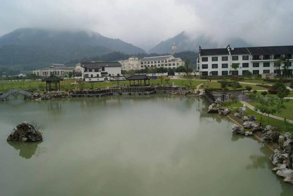 Jiuhuashan Ocean Line Hotel