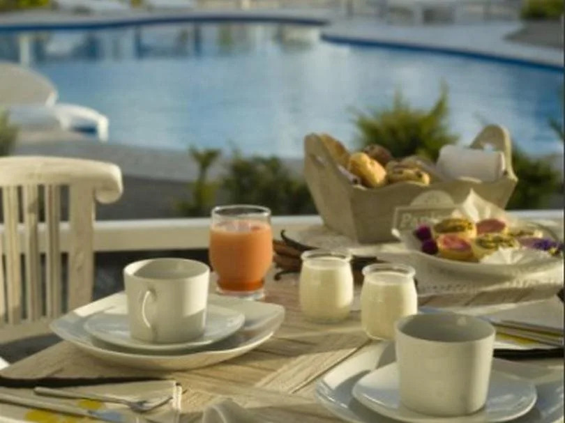 Opoa Beach Hotel