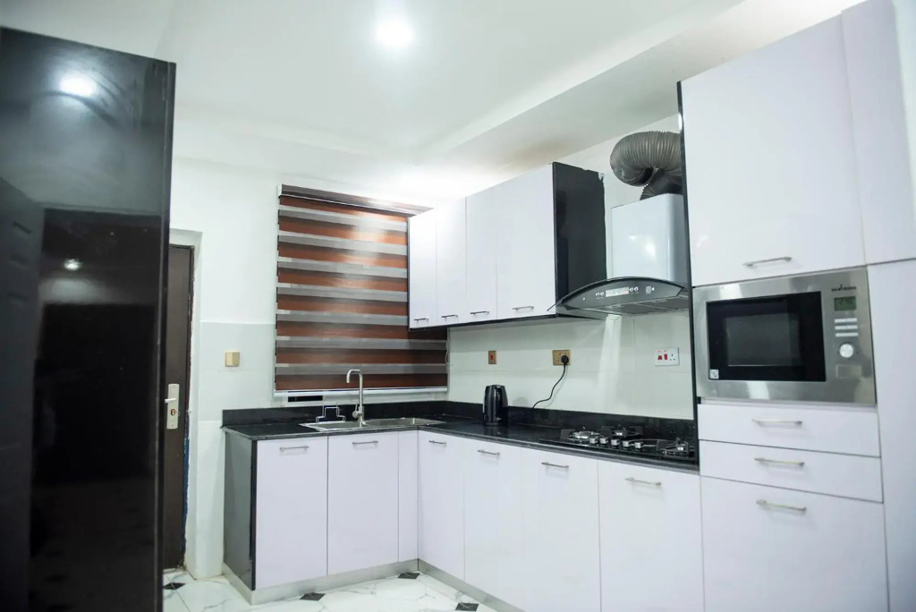 Cc & Cg Homes Luxury 3 Bedrooms Apart-24Hrs Elect WIFI Security