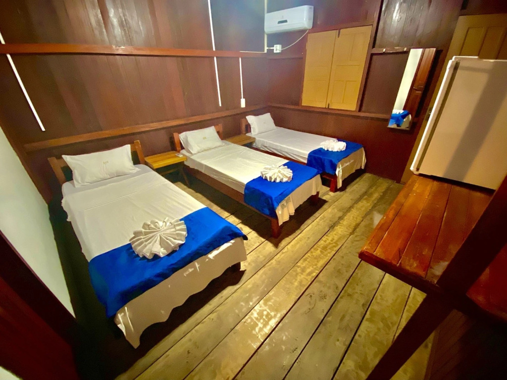 Amazonia Jungle Hotel