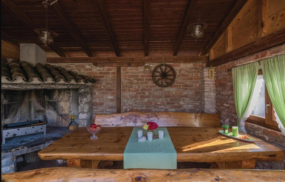 Awesome Home in Labin With Wifi and 4 Bedrooms