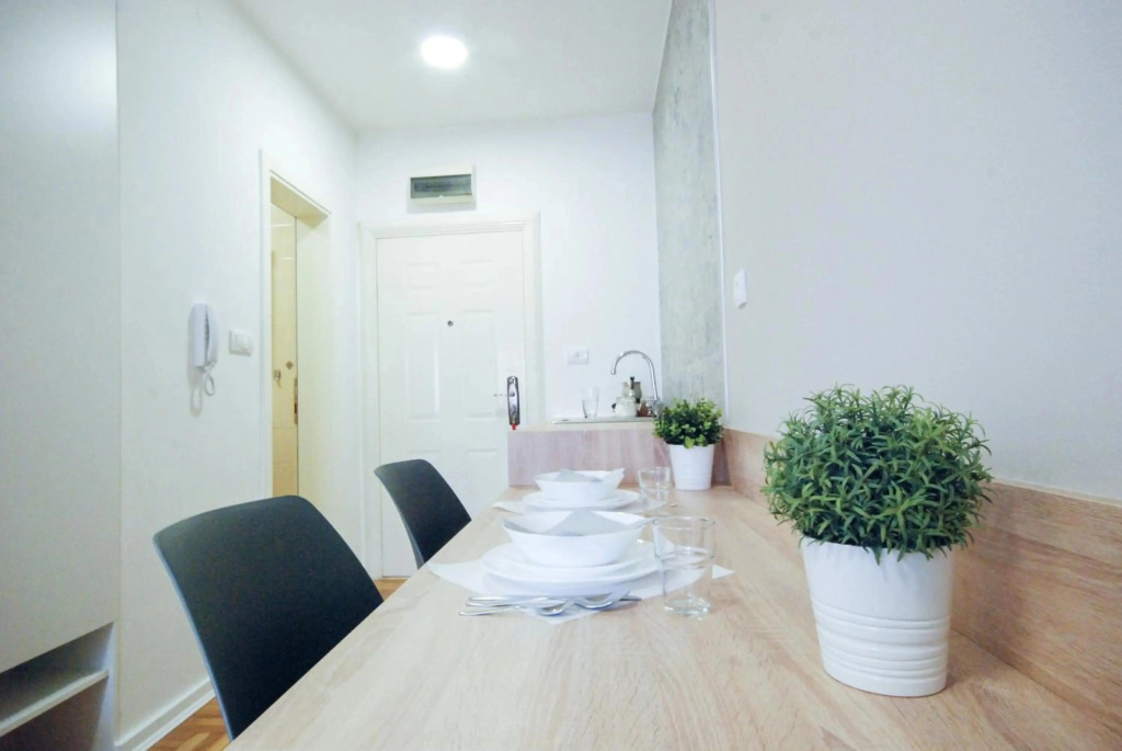 Tiara Apartment 2