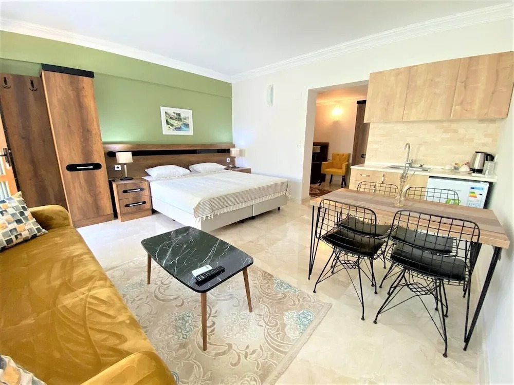 Güney Urla Suites