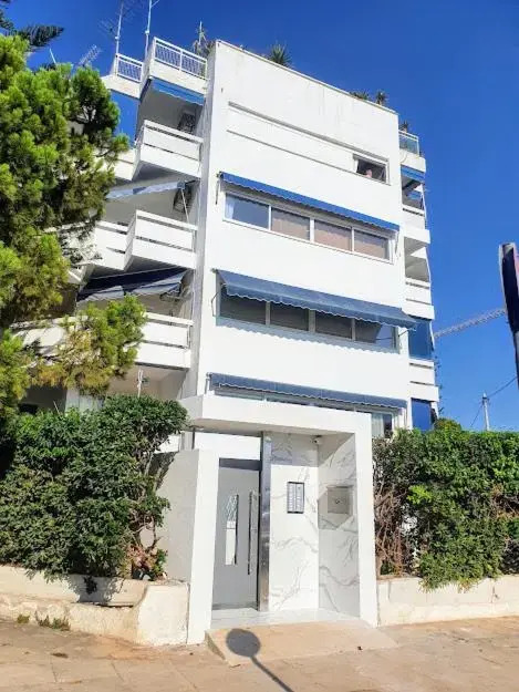 Beach Front Garden Studio at Voula - Athenian Riviera