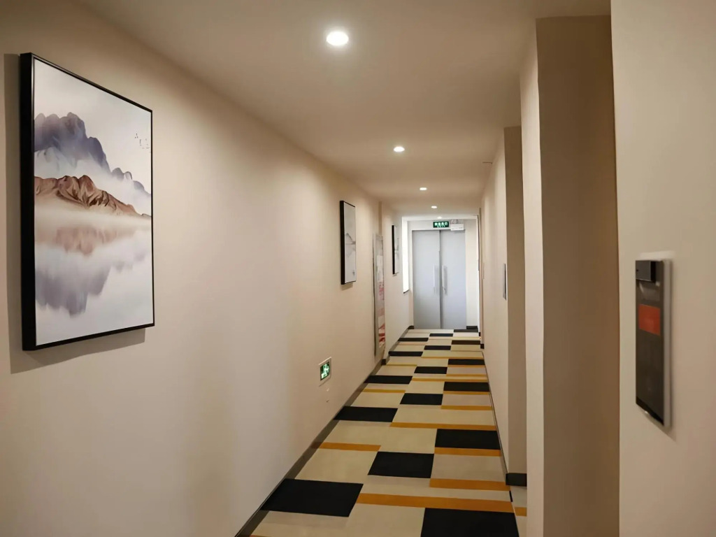 Shell Hotel (Anqing Central Road Store)