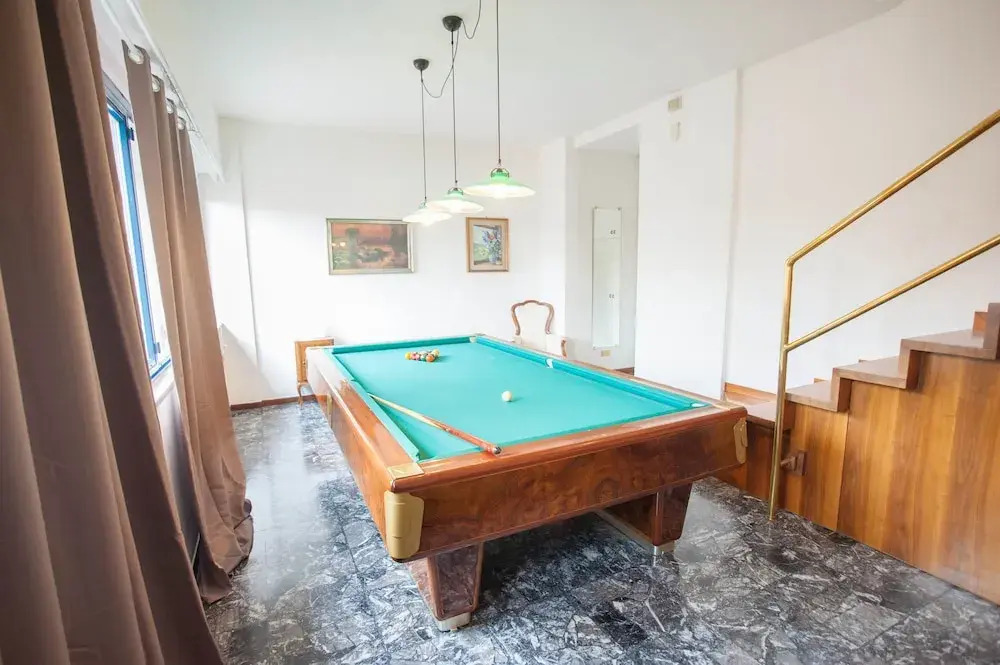 Valverde Apartments