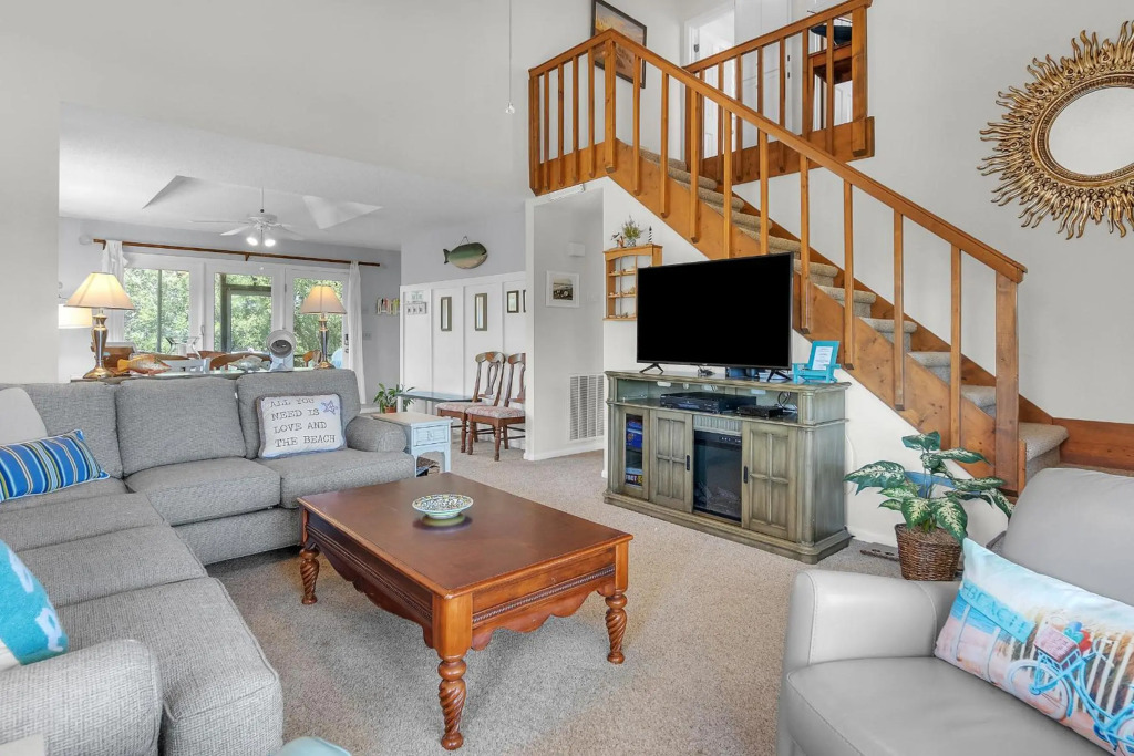 All About The Views by Oak Island Accommodations