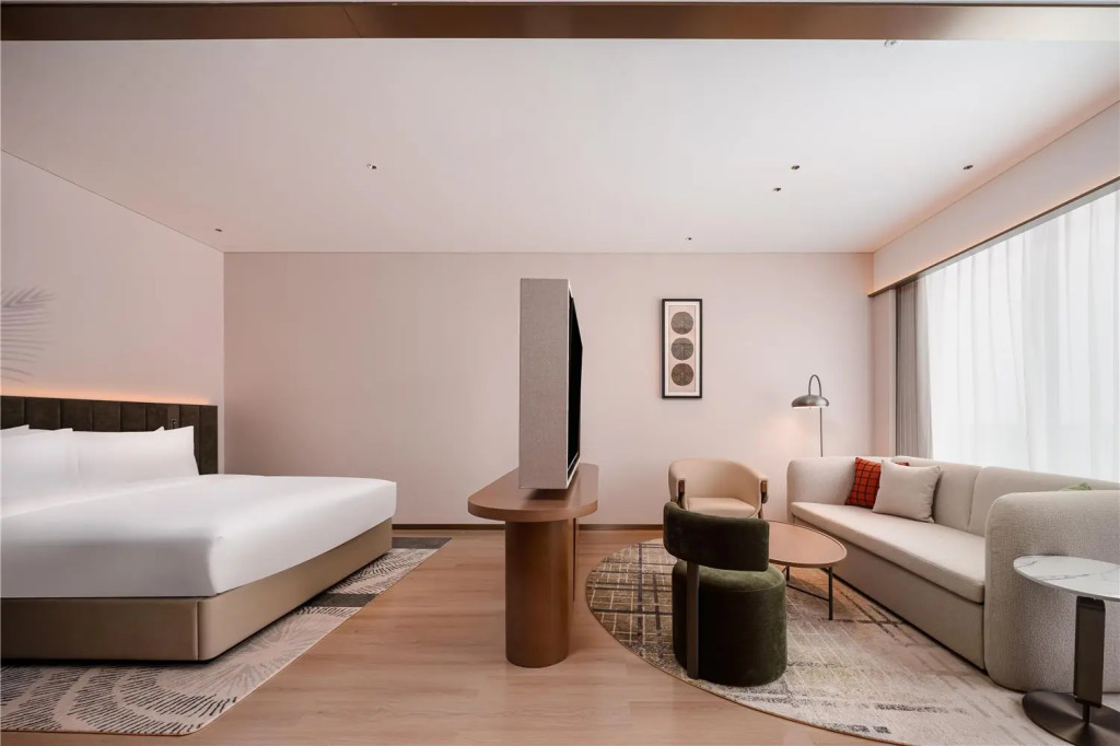 Hilton Garden Inn Xinyang East Railway Station