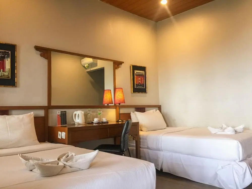Rumah Stroberi Organic Farm & Family Lodge