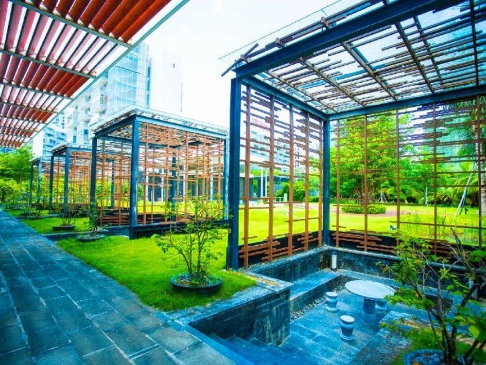 Sanya Linglong Lulushun Hotel
