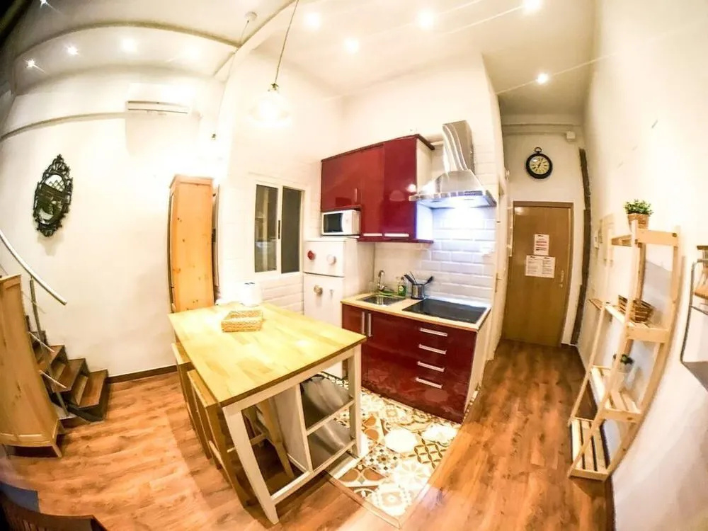 Lollipop Flats City Center Suite II