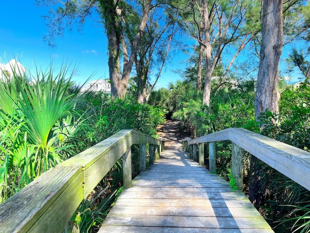 Beach Serenity - Anna Maria