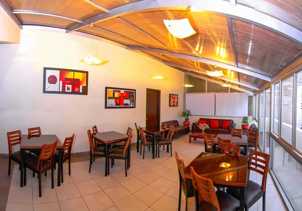 Group House Apart Hotel