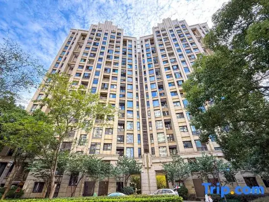 High-End Serviced Apartment (Shanghai Gubei Wuzhong Road)