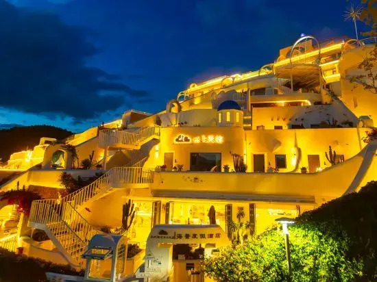 Sound on the Clouds Hotel Santorini, Dali