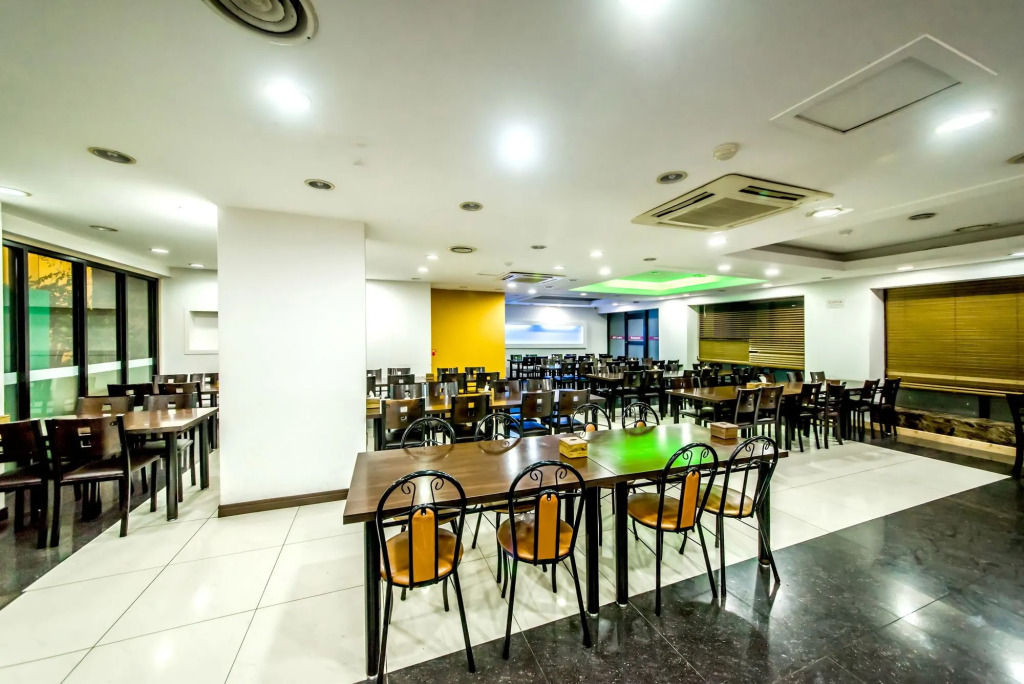 Sky Leaders Hotel