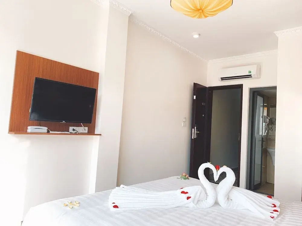 Hanoi La Cascada House & Travel
