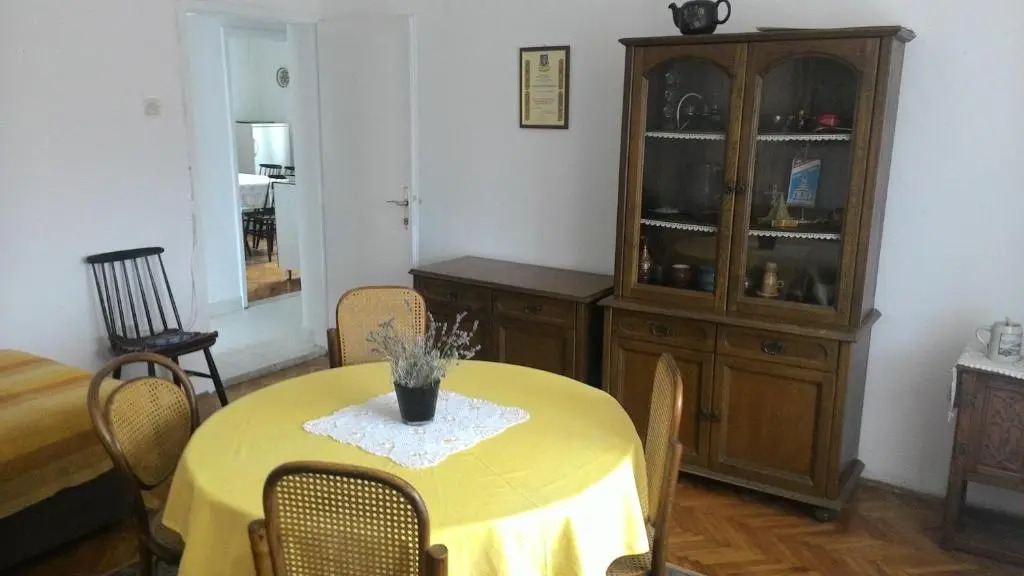 Apartments Prisnac