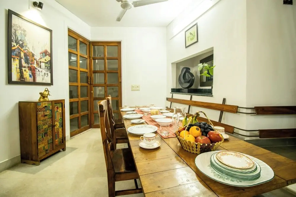 Opulent Antique 3br Villa in Gurugram