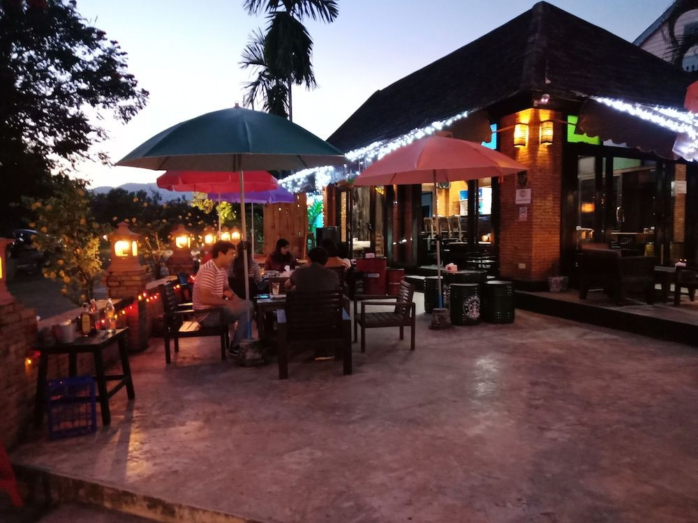 Saimoonbury Resort