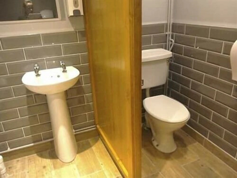 Holland Hotel