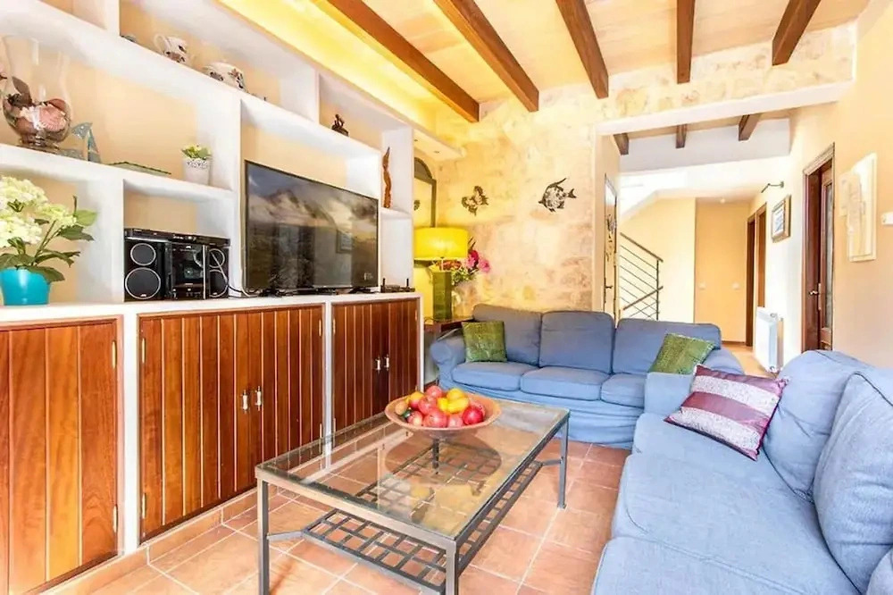 Villa Gabriela With 3 Bedrooms and 2 Bathrooms