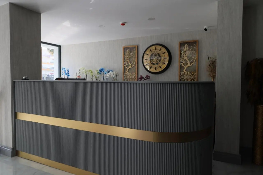 Avion Suite Hotel