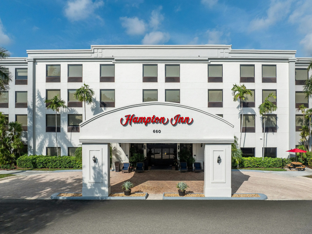 Hampton Inn Deerfield Beach