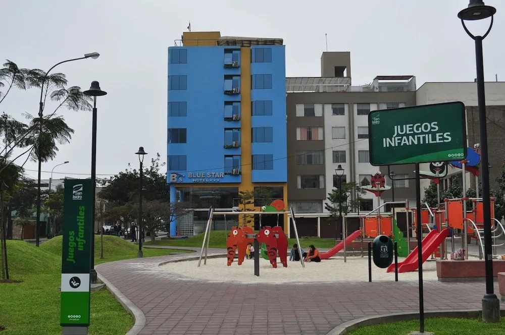 Blue Star Hotel