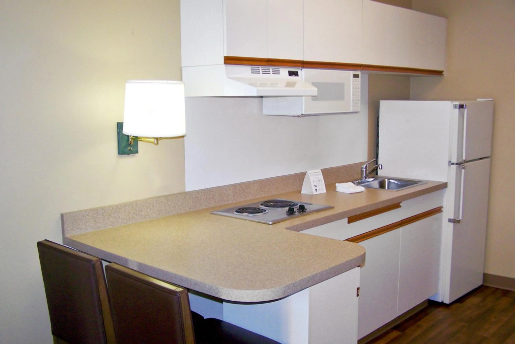 Studio 6 Extended Stay Milwaukee Brookfield WI