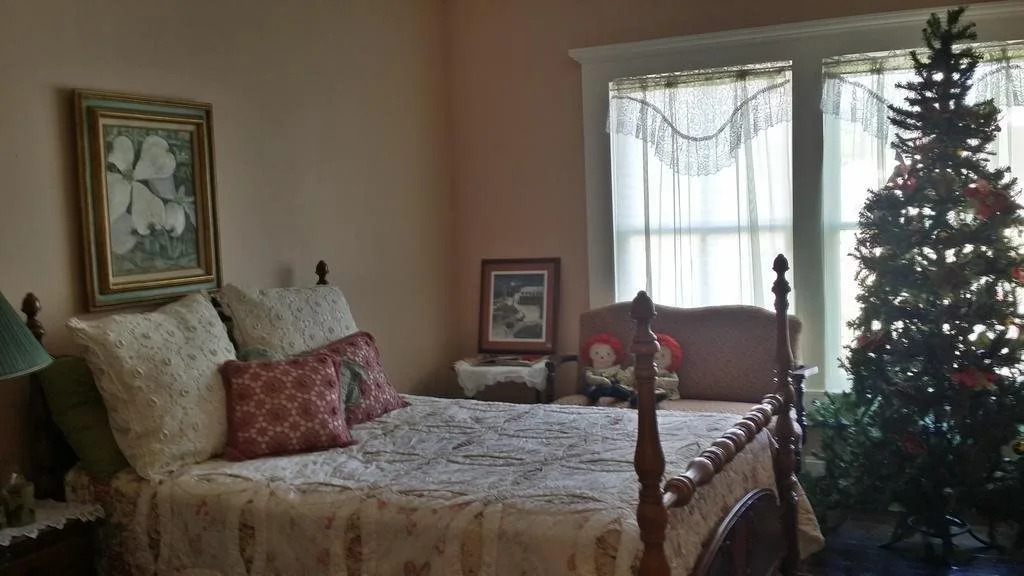 Swann Hotel Bed & Breakfast