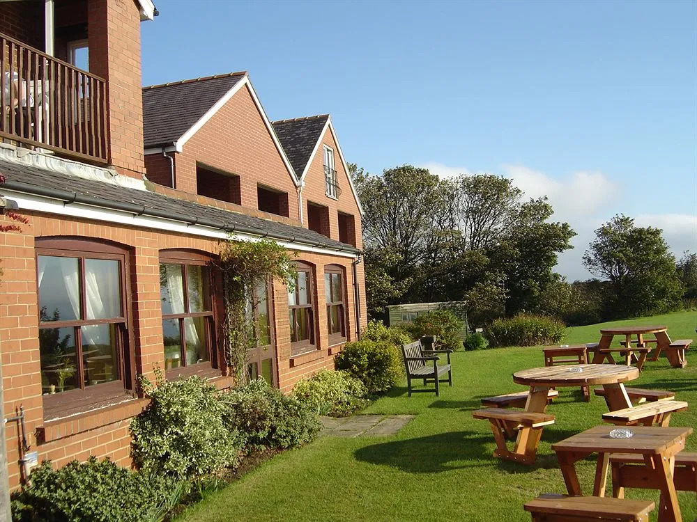 The Cliffemount Hotel