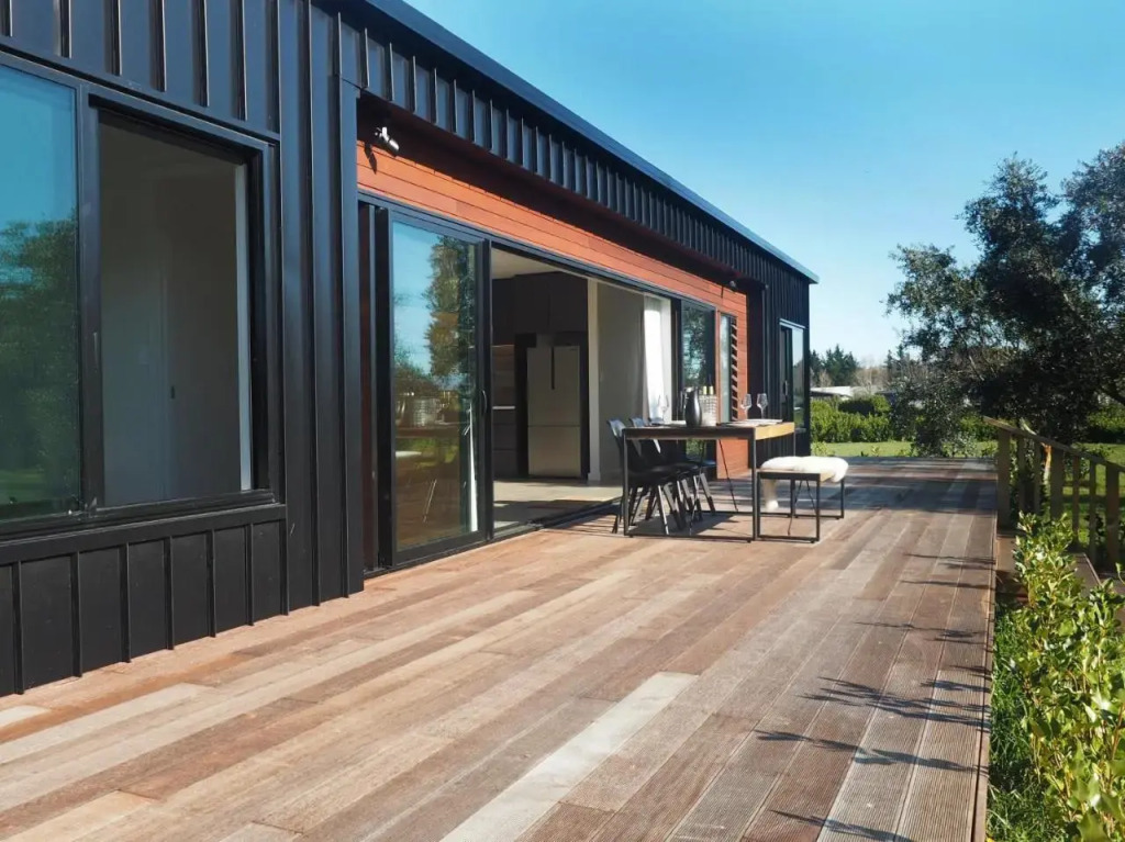 Pinot Longbox - Martinborough Holiday Home