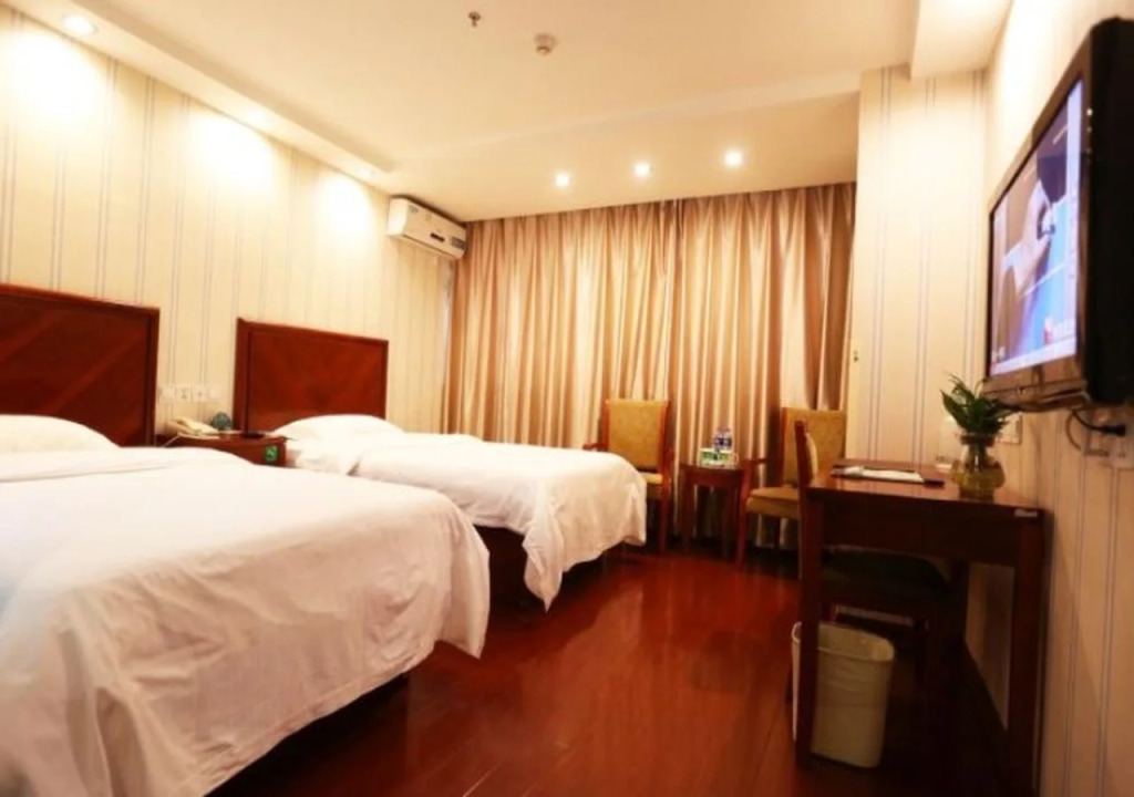 Greentree Inn Jiangsu Suzhou Wujiang Yunli Bridge Hotel