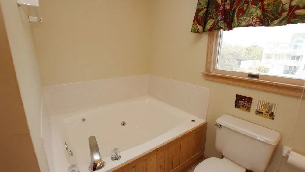 Happily Ours - 5 Br Home