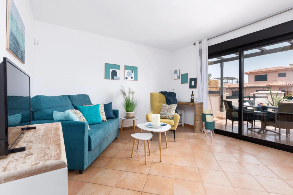 Home2Book Charming Casa Tara
