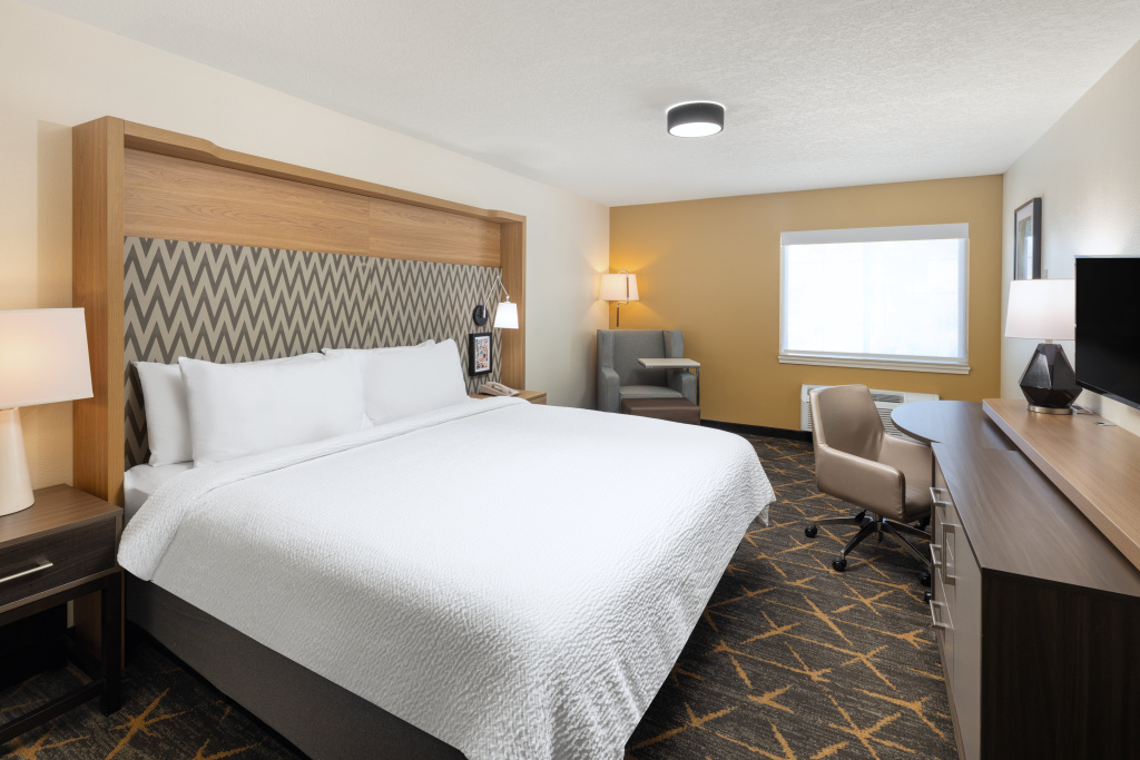 Holiday Inn Redding by IHG