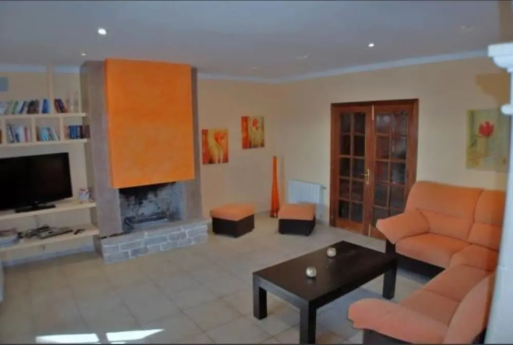 Villa - 5 Bedrooms with Pool and WiFi - 103975