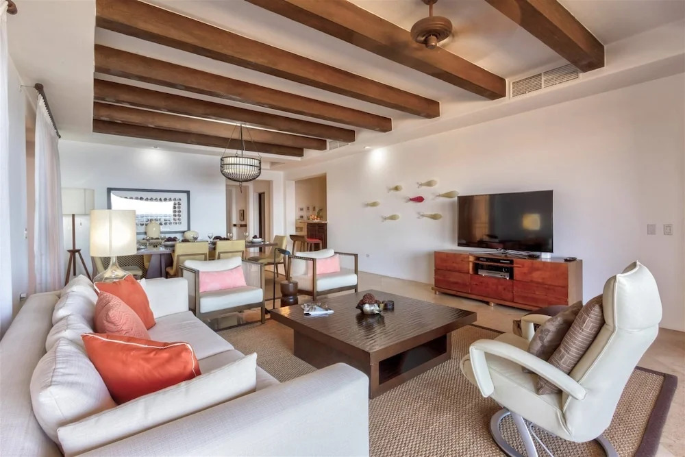 Hacienda Beach 3 Bdrm. Includes Cook Service for Bkfast & Lunch...best Deal in Hacienda!