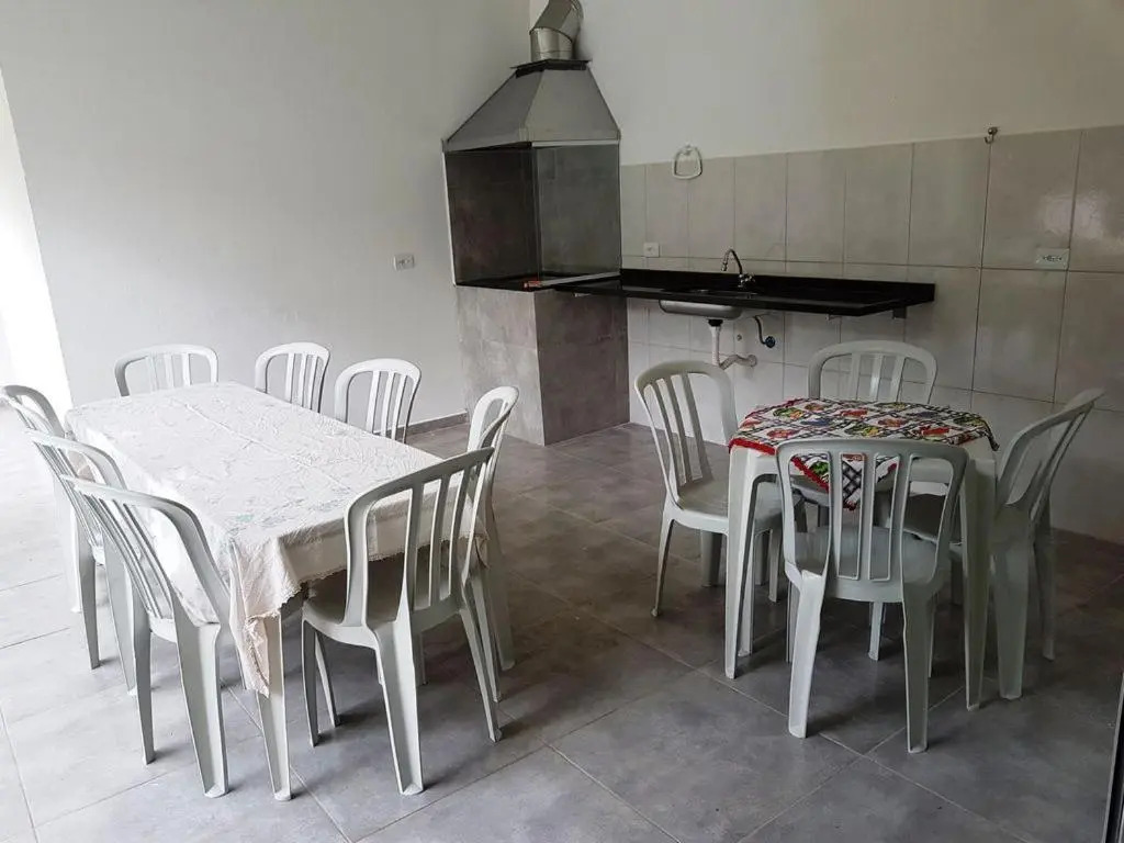 Bertioga, Praia Guaratuba, Costa do Sol - Ampla casa, nova, 4 suítes c/piscina