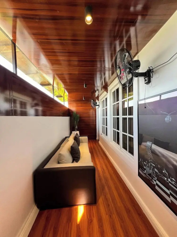 City Transit Inn