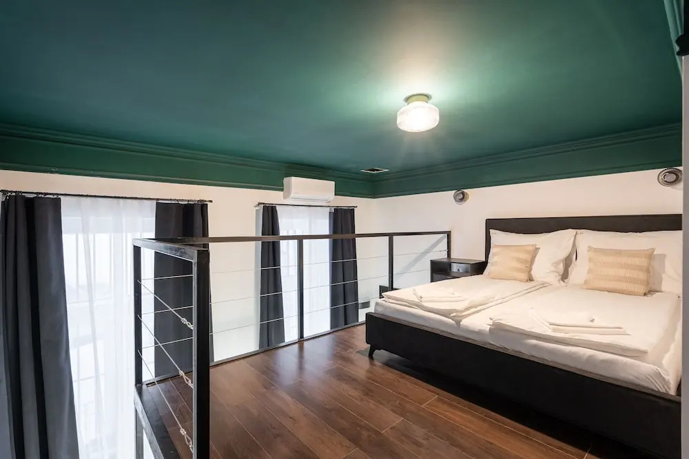 E41 - Trendy Boutique Apartments - Prime Spot by BQA