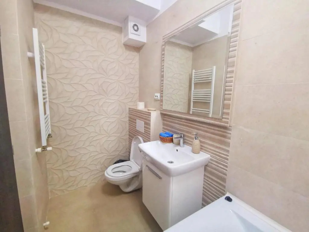 Lovely Apartment 2 Room Palas Mall