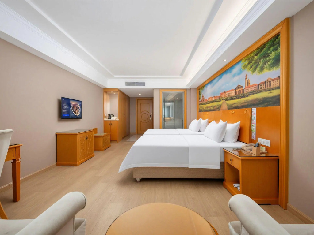 Vienna Hotel Dongguan Houjie Exhibition Center