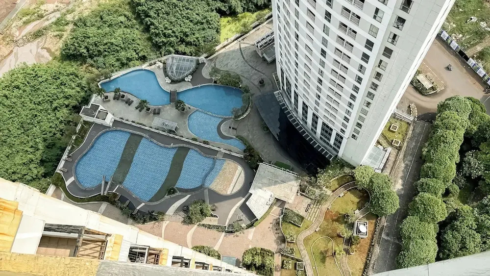 Good Deal 2Br Apartment At The Wave Kuningan
