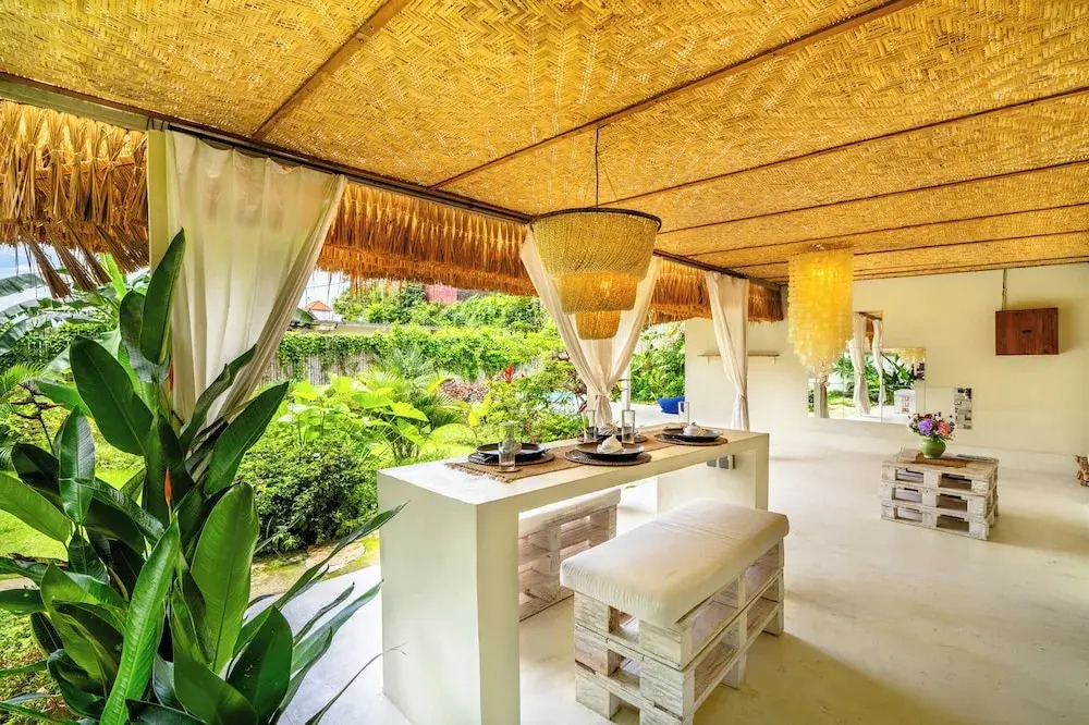 Villa Laguna by Pertama Stay