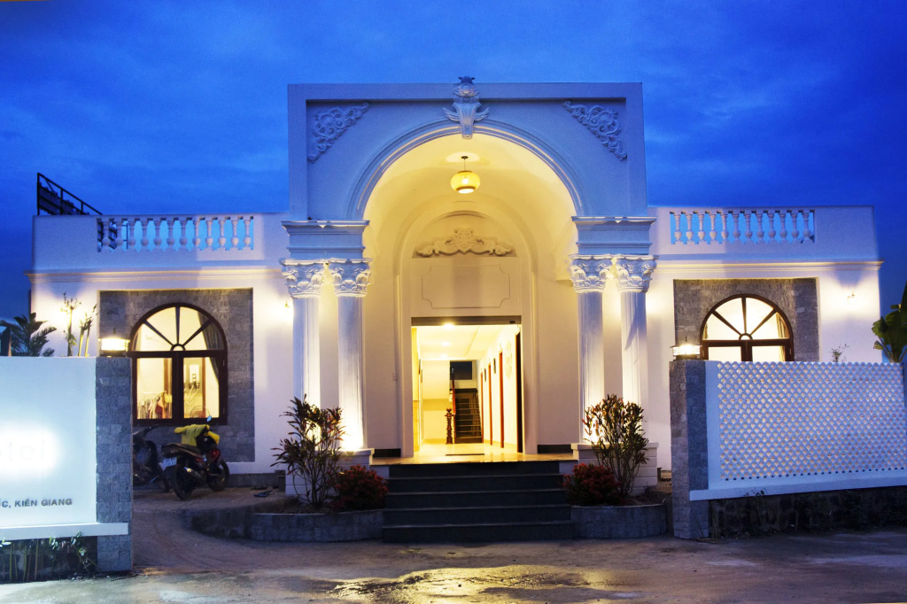 Phu Quoc Blue Hotel