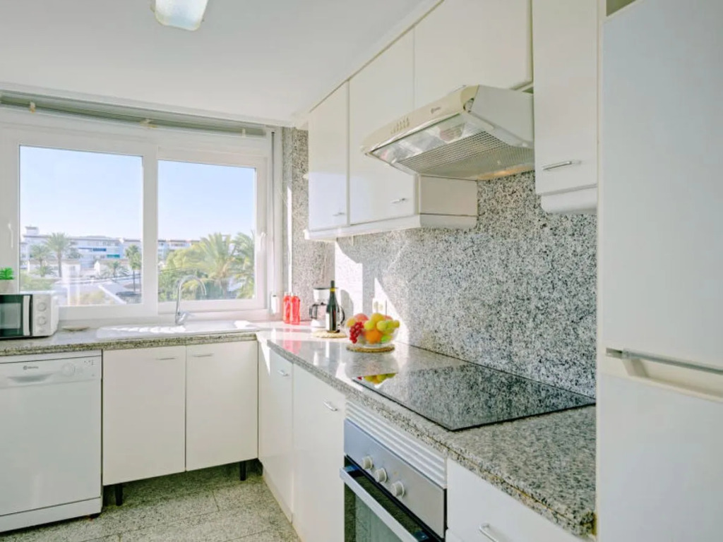 Golden Life - Two Bedroom No.2