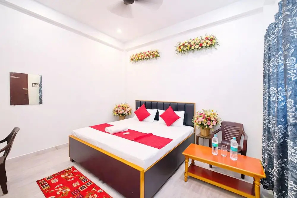 Hotel A.V Palace Ayodhya