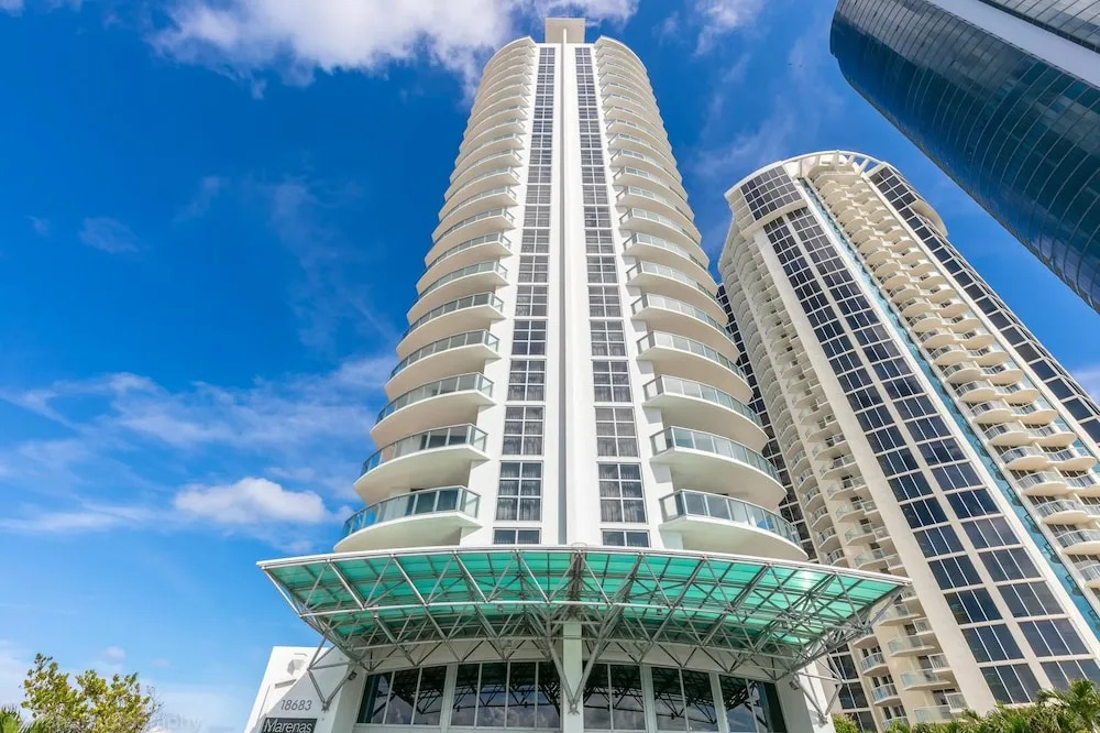 Marenas Resort Condos by Ammos VR